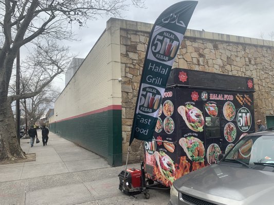 M Halal 5 M HALAL KEBAB - Updated April 2025 - 14 Photos - 97-27 57th Ave, New ...
