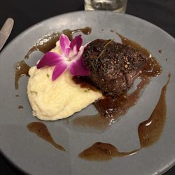 Filet with mashed potatoes