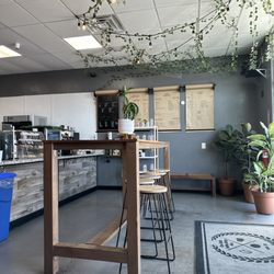 The Little Boba Shop - Waiting for my bowl!