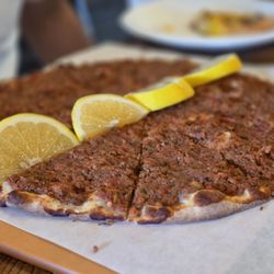 Zaatar N More - Lahme Ajeen