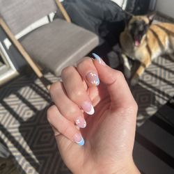 Sandy Nails & Spa - Acrylic set with design