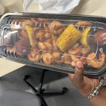 Flying Fish - 1lb shrimp - Seafood Near Me - Dallas, Texas