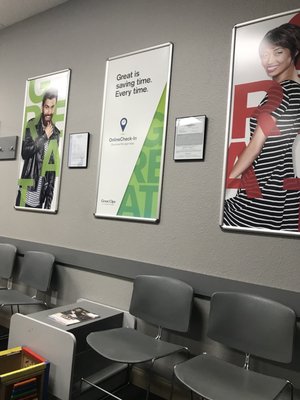 Great Clips 37 Reviews Hair Salons 4720 Laguna Blvd Elk Grove Ca United States Phone Number Services