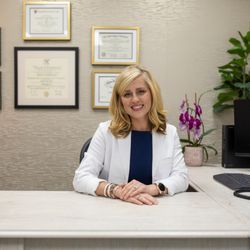 HCRM Fertility - Elizabeth Weedin, DO, MS of HCRM Fertility | Omaha, NE