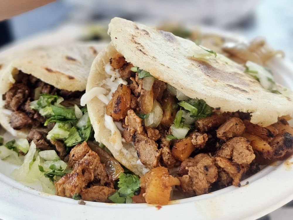 Food from Las Delicias De Tonita