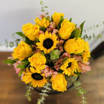Flowers Boutique - Bucket of Sunshine - Florists Near Me - Temecula, California Flowers Boutique - Bucket of Sunshine - Florists Near Me - Temecula, California