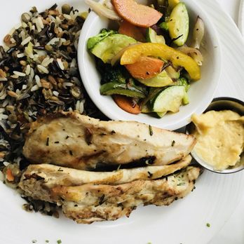 Gertrude's - Chicken Breast with Multigrain - Wild Rice Pilaf and Steamed Vegetable Melange - New American Near Me - Baltimore, Maryland Gertrude's - Chicken Breast with Multigrain - Wild Rice Pilaf and Steamed Vegetable Melange - New American Near Me - Baltimore, Maryland