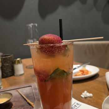 Paddlefish - Strawberry basil lemonade - Seafood Near Me - Orlando, Florida Paddlefish - Strawberry basil lemonade - Seafood Near Me - Orlando, Florida