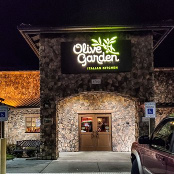 Olive Garden Italian Restaurant - A beautiful evening to enjoy pasta at our favorite place!! - Italian Near Me - Spokane, Washington