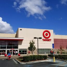 Love this huge clean target.  Much nicer than the Santa Rosa Avenue location