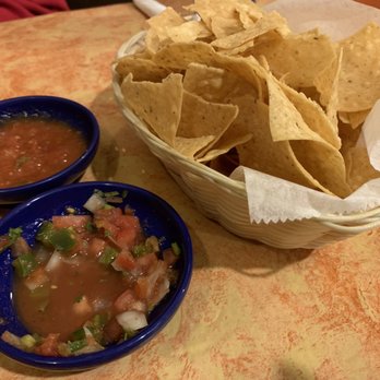 El Jardin Restaurant - Seafood Near Me - Janesville, Wisconsin El Jardin Restaurant - Seafood Near Me - Janesville, Wisconsin
