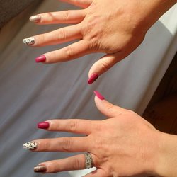 Nails by V