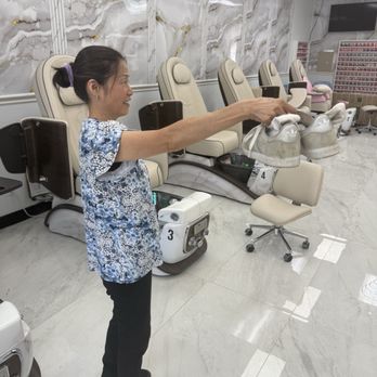 Season Nails Studio - My girl Jenny in da house! - Nail Salons Near Me - Simi Valley, California Season Nails Studio - My girl Jenny in da house! - Nail Salons Near Me - Simi Valley, California