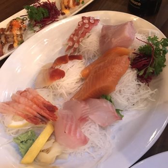 Sushi California - Sashimi Platter - Japanese Near Me - Vancouver, British Columbia Sushi California - Sashimi Platter - Japanese Near Me - Vancouver, British Columbia
