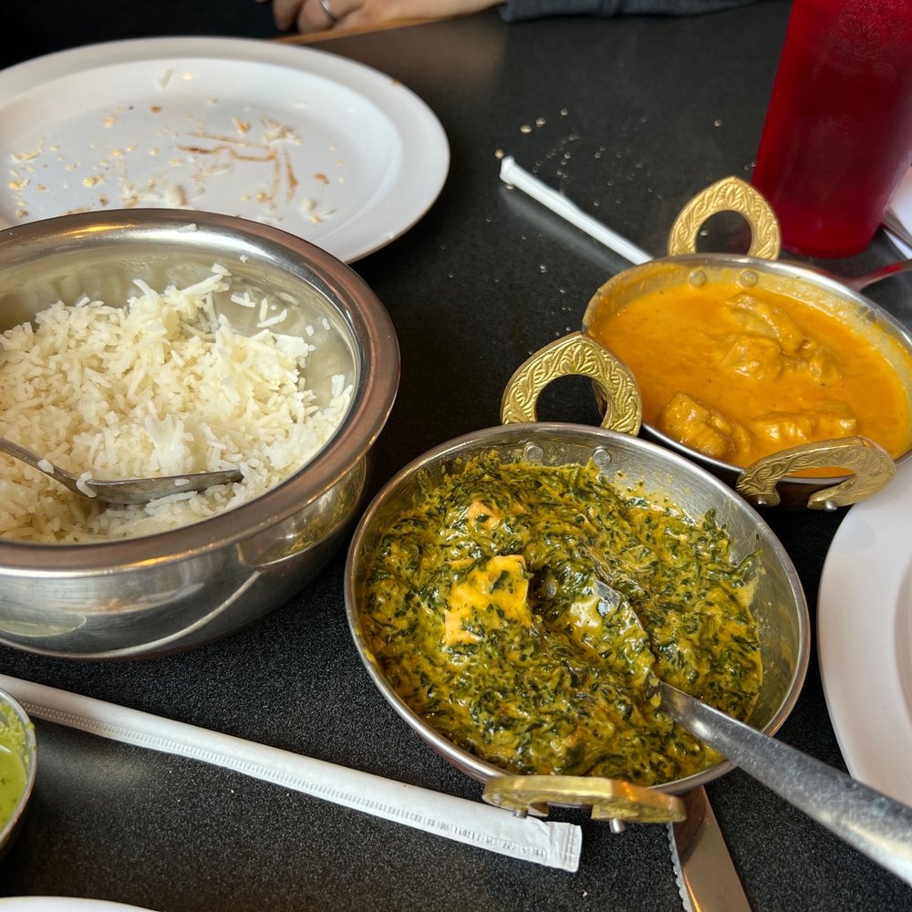 Saag paneer, chicken korma and mango lassi