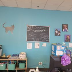 Price board inside Emancipet