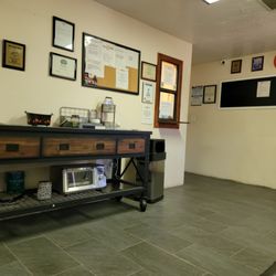 The Truck Shop - Lobby