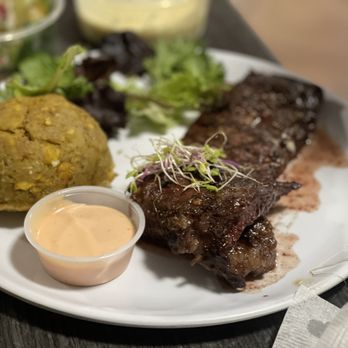 Pa’l 22 - Churrasco and Mofongo - Cocktail Bars Near Me - Añasco, Puerto Rico