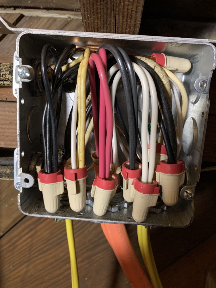 Slide of Luminate Electric