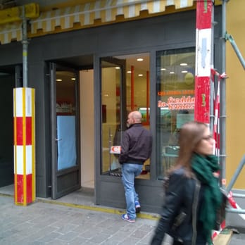 La Fredda Tentazione - Not a good pic of the storefront due to construction. - Ice Cream & Frozen Yogurt Near Me - Lugano, TI La Fredda Tentazione - Not a good pic of the storefront due to construction. - Ice Cream & Frozen Yogurt Near Me - Lugano, TI