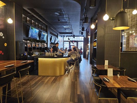 Chashu Ramen + Izakaya by null