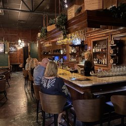 Macaroni Joe's - Wonderful bar