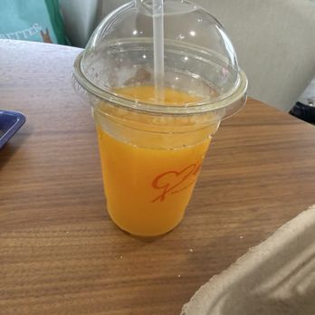 Pinecrest Bakery - Bird Road East - Fresh Orange juice - Bakeries Near Me - Miami, Florida