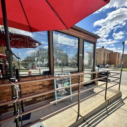 Fred's Frozen Custard & Grill