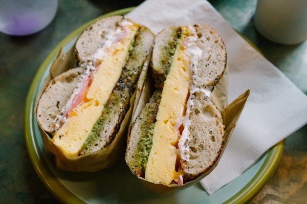 The Blue Light Speak Cheesy by null