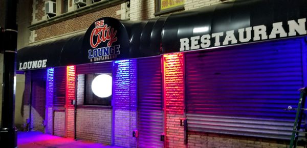 The City Lounge and Restaurant