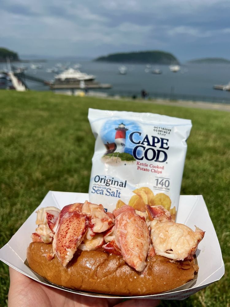 Frenchman Bay Lobster Rolls Logo