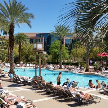 MGM Grand Pool Complex - Swimming Pools Near Me - Las Vegas, Nevada