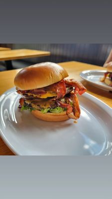 City Burger(206 Burger Madison) by null