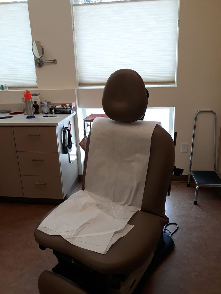 DERMATOLOGY & LASER CENTER NW 18 Photos & 38 Reviews 905 Squalicum