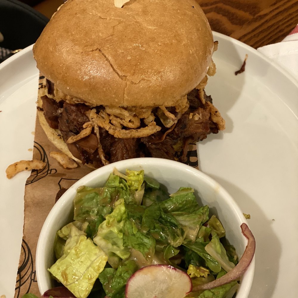 Batch Local Kitchen - BBQ Jackfruit "Pulled Pork" - Cocktail Bars Near Me - West Palm Beach, Florida