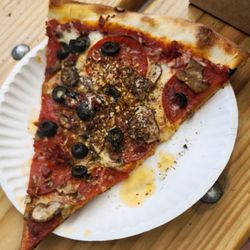 Martolli's Hand Tossed Pizza - Combo Slice