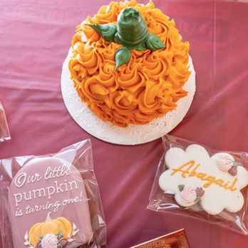 Simply Cakes Etc Bakery - Smash cake - Bakeries Near Me - Riverside, California