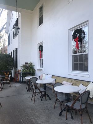 General Lewis Inn by null