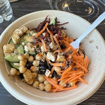 CoreLife Eatery - Salad Near Me - Indianapolis, Indiana