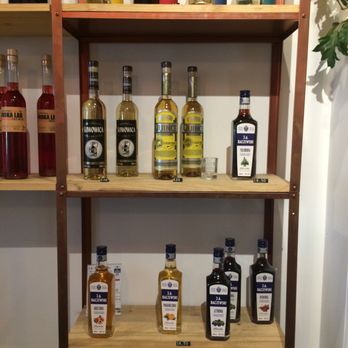 Vodka Lab - Sliwowica ;-) & J.A. Baczewski - Beer, Wine & Spirits Near Me - Paris, 75 Vodka Lab - Sliwowica ;-) & J.A. Baczewski - Beer, Wine & Spirits Near Me - Paris, 75