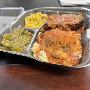 Fatboyz Kitchen Table - Meatloaf and mashed potatoes - Caterers Near Me - Westlake, Louisiana Fatboyz Kitchen Table - Meatloaf and mashed potatoes - Caterers Near Me - Westlake, Louisiana