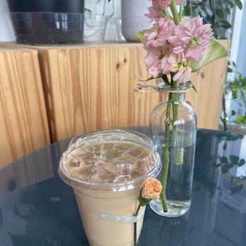 Bloomsgiving - Lavender latte - Florists Near Me - Mountain View, California