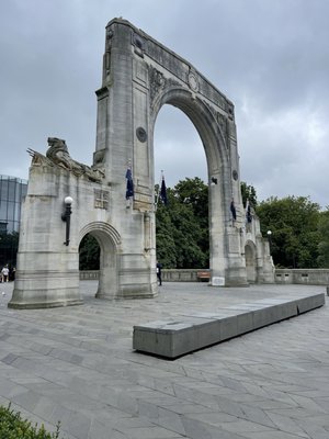 Bridge of Remembrance by null