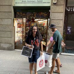Revolver Records - Front entrance