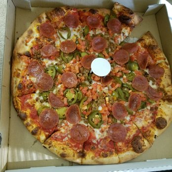 Winzza - Mariachi pizza with pepperoni added. Bomb - Pizza Near Me - Los Angeles, California Winzza - Mariachi pizza with pepperoni added. Bomb - Pizza Near Me - Los Angeles, California