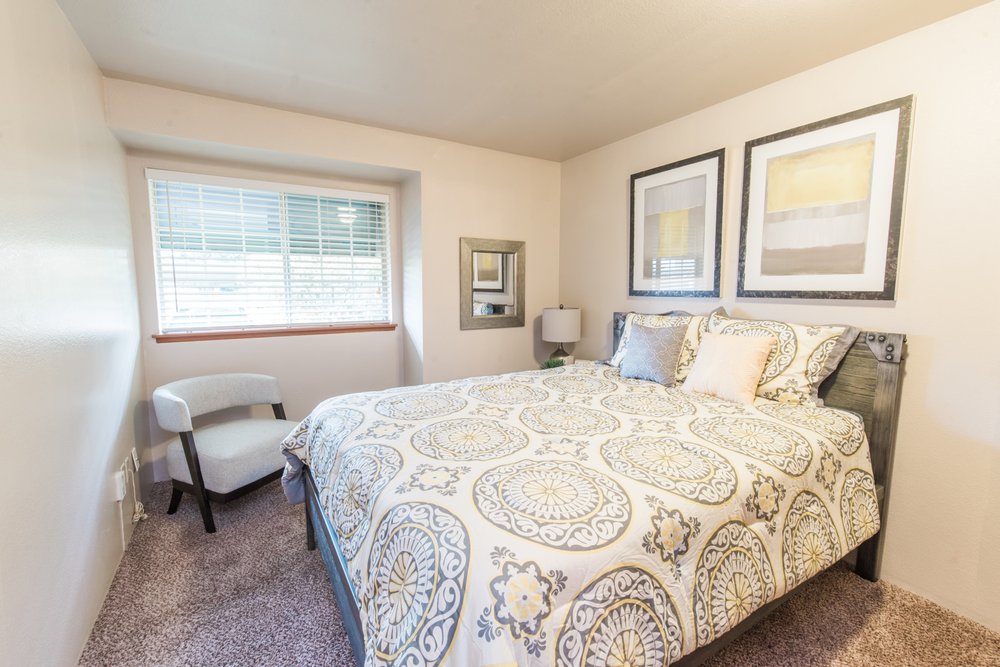 RIVER POINTE APARTMENTS Updated October 2024 10 Photos 25842 87th