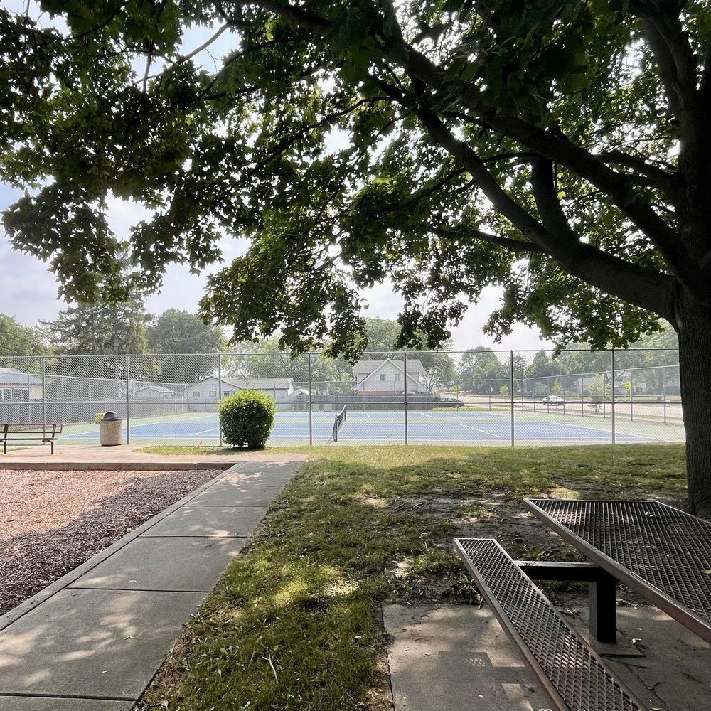 Countryside Park - Parks Near Me - Rolling Meadows, Illinois Countryside Park - Parks Near Me - Rolling Meadows, Illinois