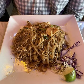 Thai Spice - Pad thai with chicken - Thai Near Me - Albuquerque, New Mexico Thai Spice - Pad thai with chicken - Thai Near Me - Albuquerque, New Mexico