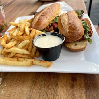 The Cashew Lounge - Off menu chicken sammie - Wine Bars Near Me - Carbondale, Pennsylvania