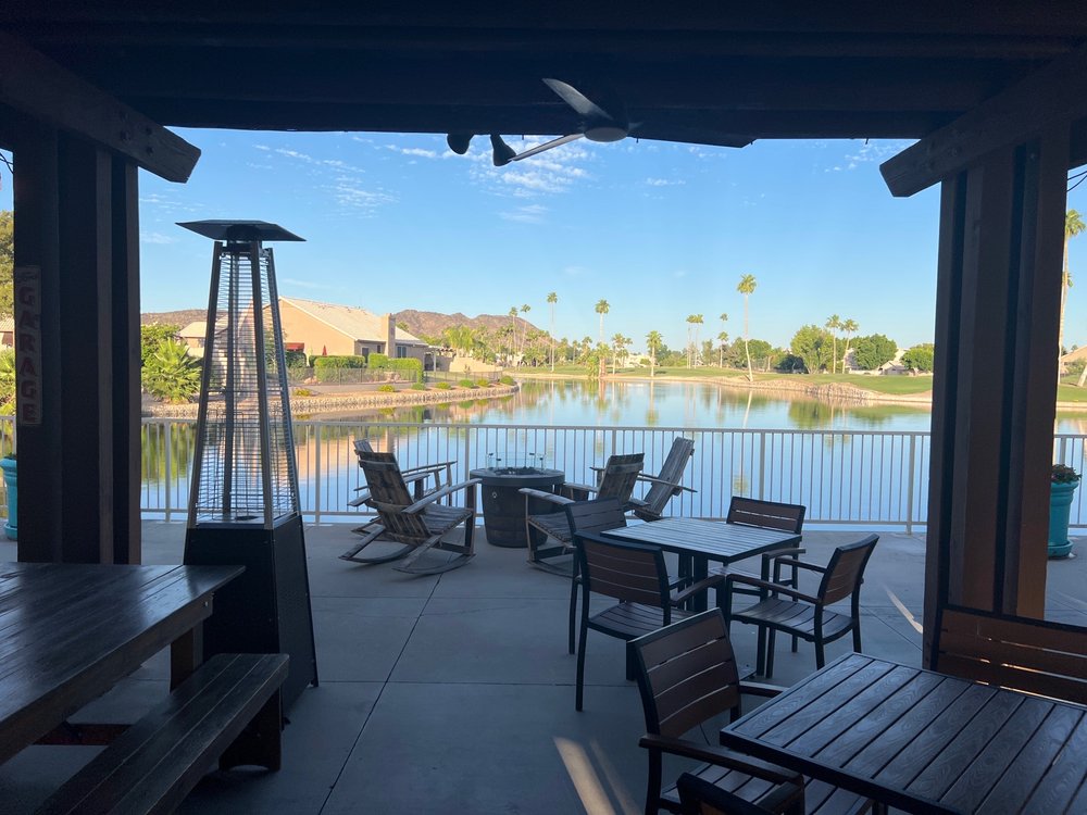 Water’s edge icehouse